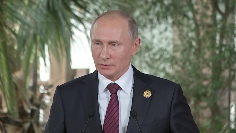 Время придет, поговорим - Путин о новом президентском сроке