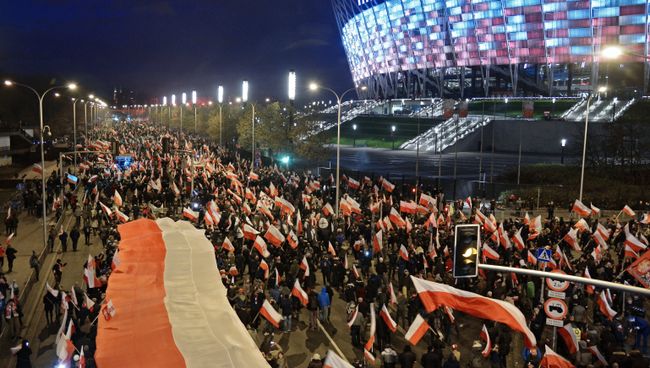 Марш в Варшаве по случаю Дня независимости. Архивное фото Марш в Варшаве по случаю Дня независимости. Архивное фото