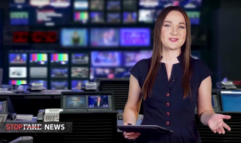 Кадр из программы StopFake news