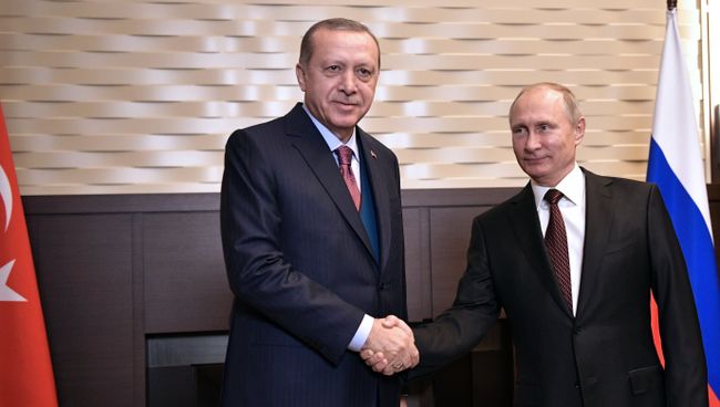 Президент РФ Владимир Путин и президент Турции Реджеп Тайип Эрдоган во время встречи. 13 ноября 2017 Президент РФ Владимир Путин и президент Турции Реджеп Тайип Эрдоган во время встречи. 13 ноября 2017