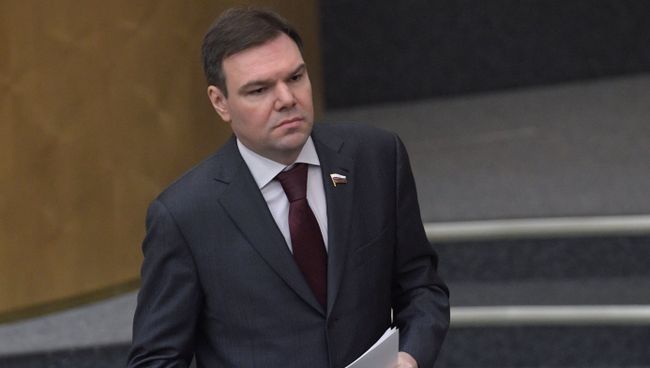 Председатель комитета Государственной Думы РФ по информационной политике, информационным технологиям и связи Леонид Левин. Архивное фото Председатель комитета Государственной Думы РФ по информационной политике, информационным технологиям и связи Леонид Левин. Архивное фото