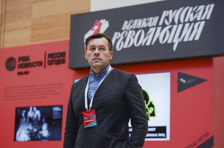 Руководитель Дизайн-центра МИА Россия сегодня Антон Степанов на выставке Великая русская революция на Санкт-Петербургском международном культурном форуме Руководитель Дизайн-центра МИА Россия сегодня Антон Степанов на выставке Великая русская революция на Санкт-Петербургском международном культурном форуме