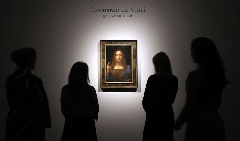 Картина Леонардо да Винчи Спаситель мира на аукционе Christie's в Лондоне. 24 октября 2017 Картина Леонардо да Винчи Спаситель мира на аукционе Christie's в Лондоне. 24 октября 2017