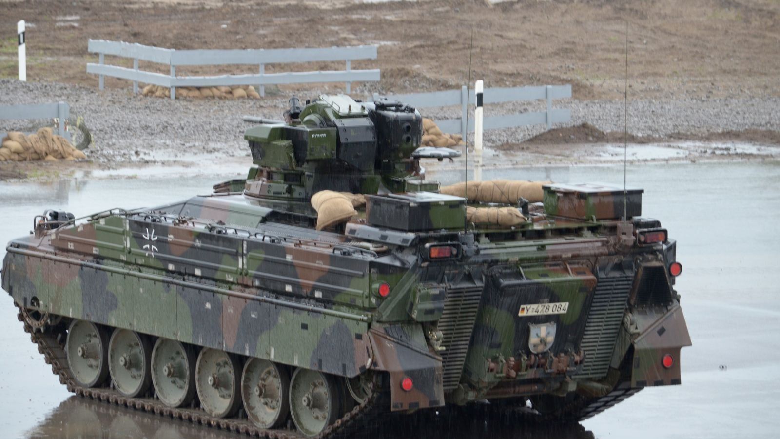 Германская боевая машина пехоты (БМП) Мардер. Архивное фото Германская боевая машина пехоты (БМП) Мардер. Архивное фото - РИА Новости, 1920, 22.05.2022
