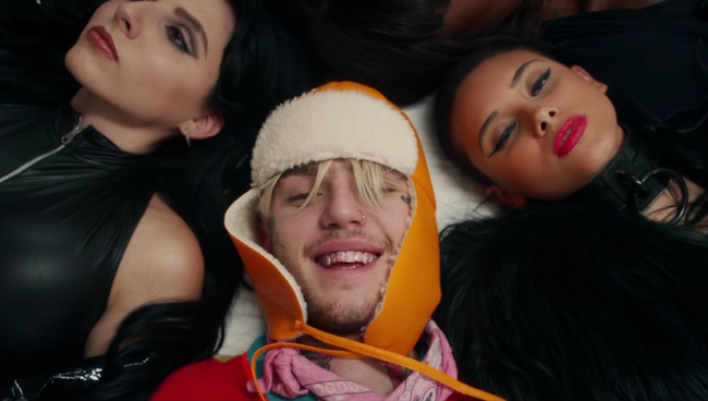 Lil Peep в клипе Girls Lil Peep в клипе Girls