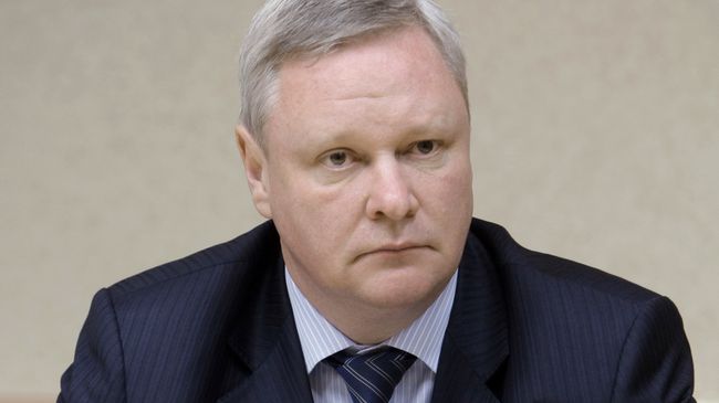 Владимир Титов