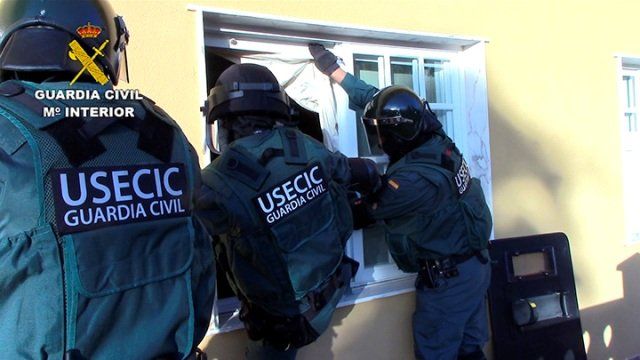 Национальная полиция Испании Национальная полиция Испании - РИА Новости, 1920, 20.12.2020
