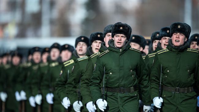 Военнослужащие армии РФ. Архивное фото Военнослужащие армии РФ. Архивное фото