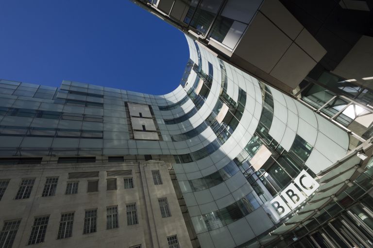 Штаб-квартира британская вещательной корпорации BBC в Лондоне Штаб-квартира британская вещательной корпорации BBC в Лондоне