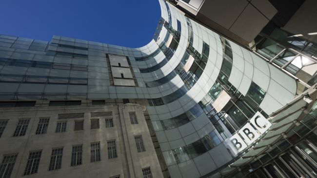 Штаб-квартира британская вещательной корпорации BBC в Лондоне. архивное фото Штаб-квартира британская вещательной корпорации BBC в Лондоне. архивное фото