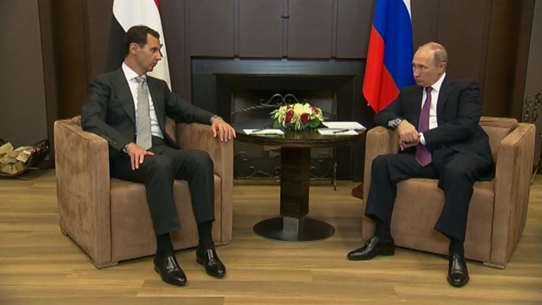 Асад поблагодарил россиян за помощь Сирии на встрече с Путиным в Сочи