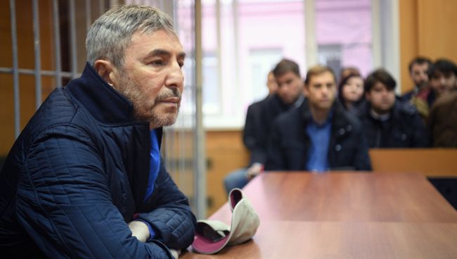 Бизнесмен и экс-сенатор Умар Джабраилов на судебном заседании в Тверском суде. 22 ноября 2017 Бизнесмен и экс-сенатор Умар Джабраилов на судебном заседании в Тверском суде. 22 ноября 2017