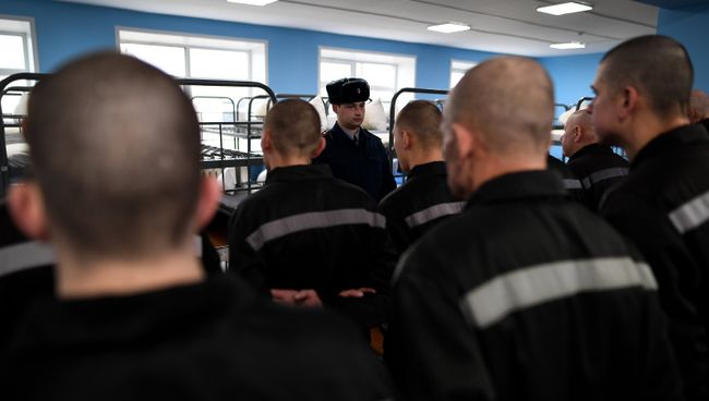 Заключенные исправительной колонии. Архивное фото Заключенные исправительной колонии. Архивное фото