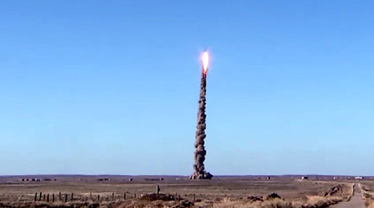 Пуск модернизированной противоракеты системы ПРО на полигоне Сары-Шаган