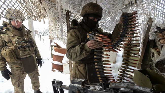 Украинские военнослужащие в Авдеевке. Архивное фото Украинские военнослужащие в Авдеевке. Архивное фото