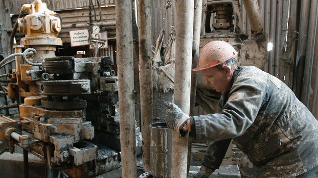 Добыча нефти Добыча нефти