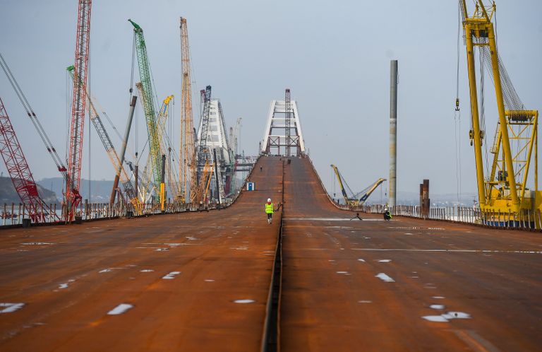Строительство Крымского моста Строительство Крымского моста