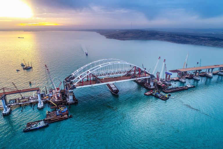 Строительство Крымского моста Строительство Крымского моста