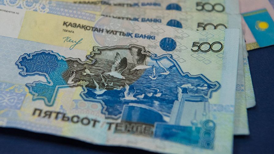Банкноты 500 тенге Банкноты 500 тенге - РИА Новости, 1920, 16.05.2022