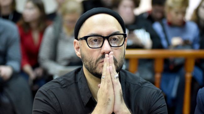 Рассмотрение в Мосгорсуде апелляции на продление домашнего ареста Кирилла Серебренникова. 4 декабря 2017 Рассмотрение в Мосгорсуде апелляции на продление домашнего ареста Кирилла Серебренникова. 4 декабря 2017