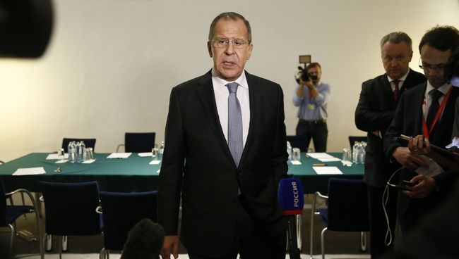 Министр иностранных дел России Сергей Лавров на пресс-конференции на полях СМИД ОБСЕ, Вена. 7 декабря 2017