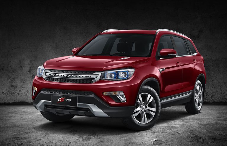 Автомобиль Changan CS75 Автомобиль Changan CS75