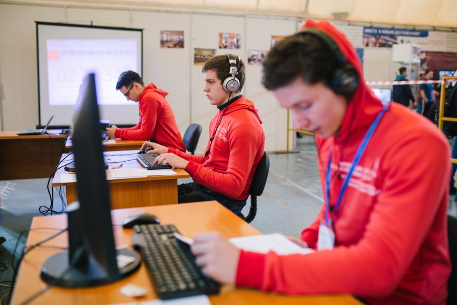 Участники II регионального чемпионата Молодые профессионалы (WorldSkills Russia) в Ивановской области. Иваново, 2017 г. Участники II регионального чемпионата Молодые профессионалы (WorldSkills Russia) в Ивановской области. Иваново, 2017 г.