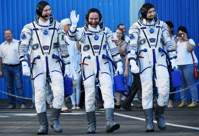 Запуск пилотируемого корабля Союз МС-05 с участниками длительной экспедиции МКС-52/53 Запуск пилотируемого корабля Союз МС-05 с участниками длительной экспедиции МКС-52/53