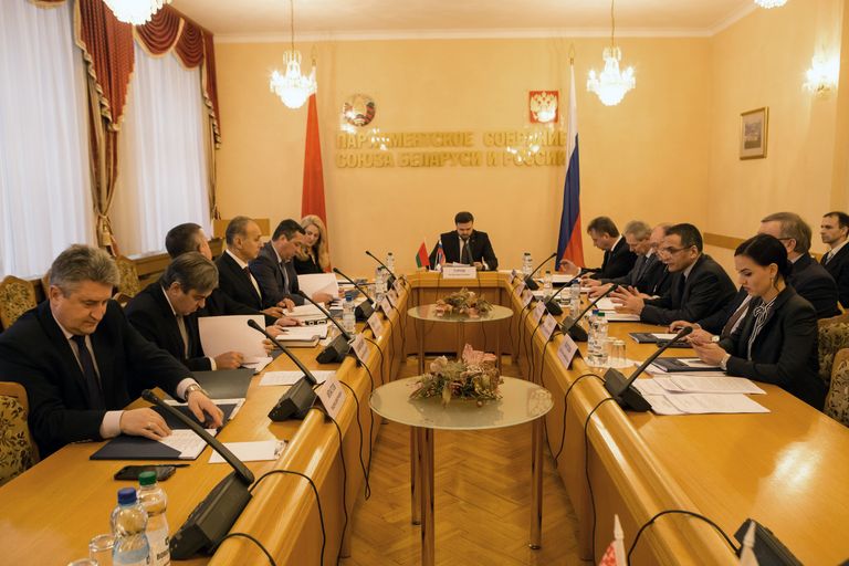 Заседание Комиссии Парламентского Собрания по законодательству и Регламенту Заседание Комиссии Парламентского Собрания по законодательству и Регламенту