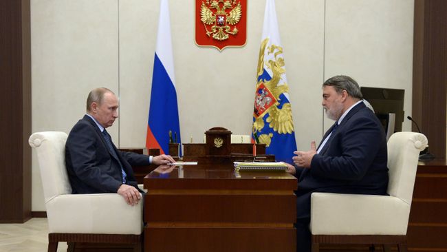 Президент РФ Владимир Путин и руководитель Федеральной антимонопольной службы Игорь Артемьев во время встречи. 15 декабря 2017 Президент РФ Владимир Путин и руководитель Федеральной антимонопольной службы Игорь Артемьев во время встречи. 15 декабря 2017