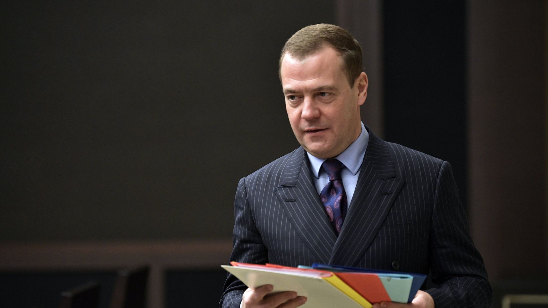Председатель правительства РФ Дмитрий Медведев на заседании Совбеза РФ. 15 декабря 2017 Председатель правительства РФ Дмитрий Медведев на заседании Совбеза РФ. 15 декабря 2017 - РИА Новости, 1920, 01.06.2021