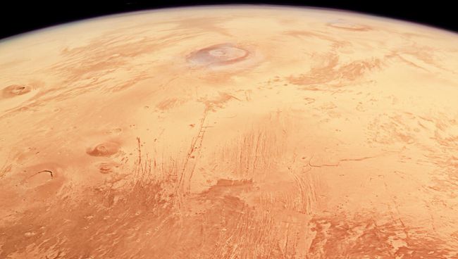 Снимок поверхности Марса при помощи зонда Mars Express. Архивное фото Снимок поверхности Марса при помощи зонда Mars Express. Архивное фото