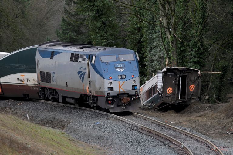 Крушение поезда компании Amtrak в штате Вашингтон. 18 декабря 2017 Крушение поезда компании Amtrak в штате Вашингтон. 18 декабря 2017