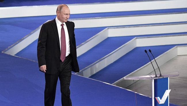 Президент РФ Владимир Путин на форуме Общероссийского народного фронта Россия, устремленная в будущее. 19 декабря 2017 Президент РФ Владимир Путин на форуме Общероссийского народного фронта Россия, устремленная в будущее. 19 декабря 2017
