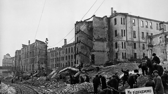 Освобождение Киева от немецко-фашистских захватчиков. Ноябрь 1944 года Освобождение Киева от немецко-фашистских захватчиков. Ноябрь 1944 года