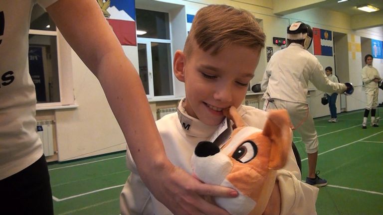 11-летний Тимофей Сидоренко из Ростова-на-Дону получил личную открытку от футболиста сборной Андрея Лунева 11-летний Тимофей Сидоренко из Ростова-на-Дону получил личную открытку от футболиста сборной Андрея Лунева