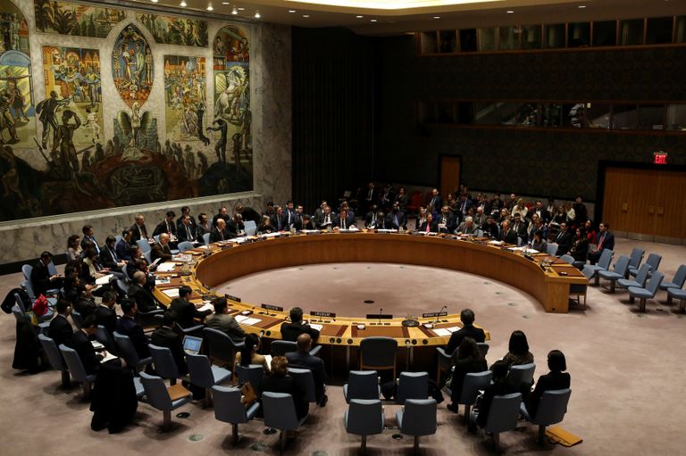 На заседании Совета Безопасности ООН по вопросу о введении новых санкций в отношении Северной Кореи в Нью-Йорке, США. 22 декабря 2017 На заседании Совета Безопасности ООН по вопросу о введении новых санкций в отношении Северной Кореи в Нью-Йорке, США. 22 декабря 2017