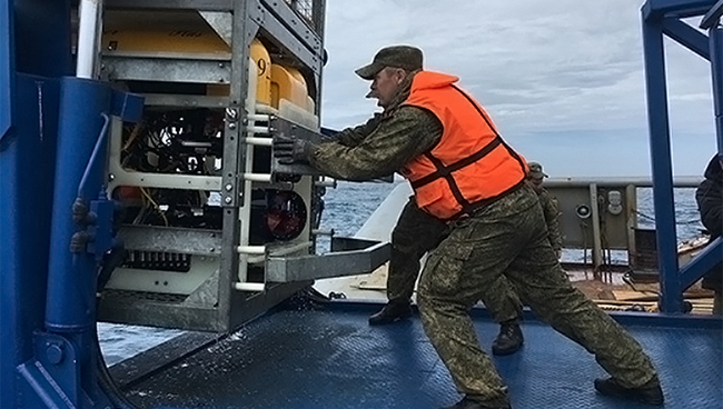 Специалисты ВМФ России принимают участие в поисках подводной лодки Сан-Хуан ВМС Аргентины. Архивное фото Специалисты ВМФ России принимают участие в поисках подводной лодки Сан-Хуан ВМС Аргентины. Архивное фото