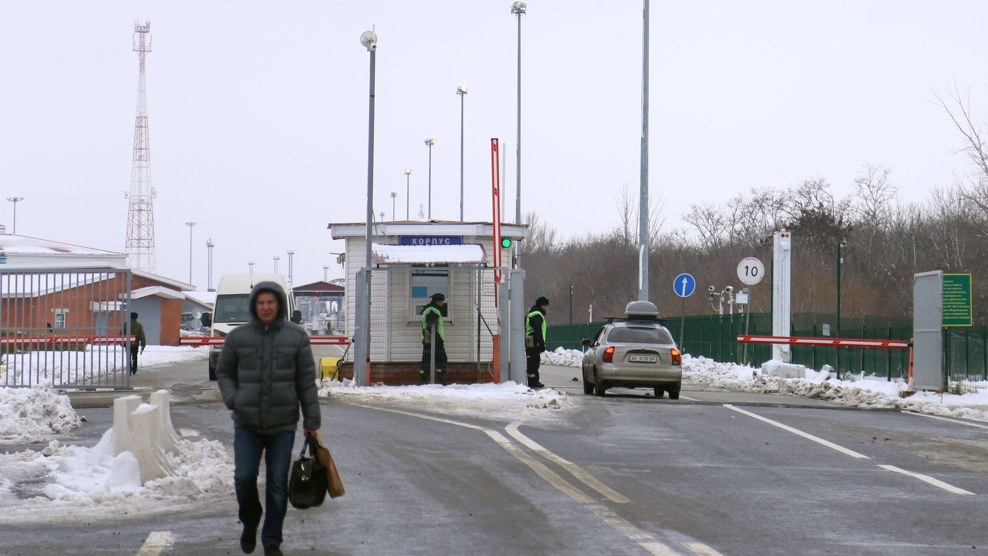 Пункт пропуска Нехотеевка на российско-украинской границе в Белгородской области Пункт пропуска Нехотеевка на российско-украинской границе в Белгородской области - РИА Новости, 1920, 07.12.2020