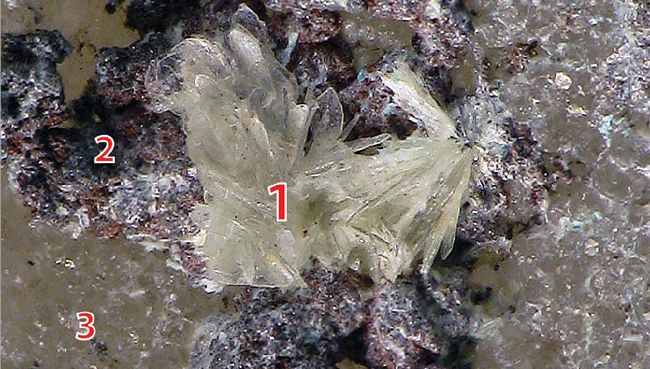 Батагаит, уникальный минерал из Якутии Батагаит, уникальный минерал из Якутии