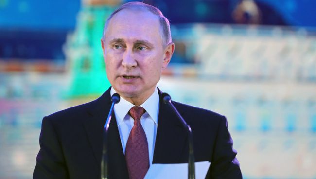 Президент РФ Владимир Путин выступает на приеме в честь Нового года в Кремле. 27 декабря 2017 Президент РФ Владимир Путин выступает на приеме в честь Нового года в Кремле. 27 декабря 2017