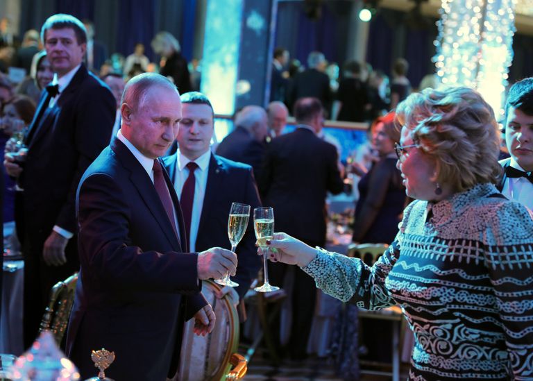 Президент РФ Владимир Путин на приеме в честь Нового года в Кремле Президент РФ Владимир Путин на приеме в честь Нового года в Кремле