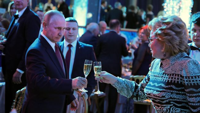Президент РФ Владимир Путин на приеме в честь Нового года в Кремле