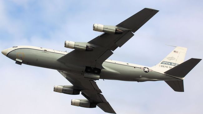 Самолет наблюдения США Boeing OC-135B Open Skies Самолет наблюдения США Boeing OC-135B Open Skies