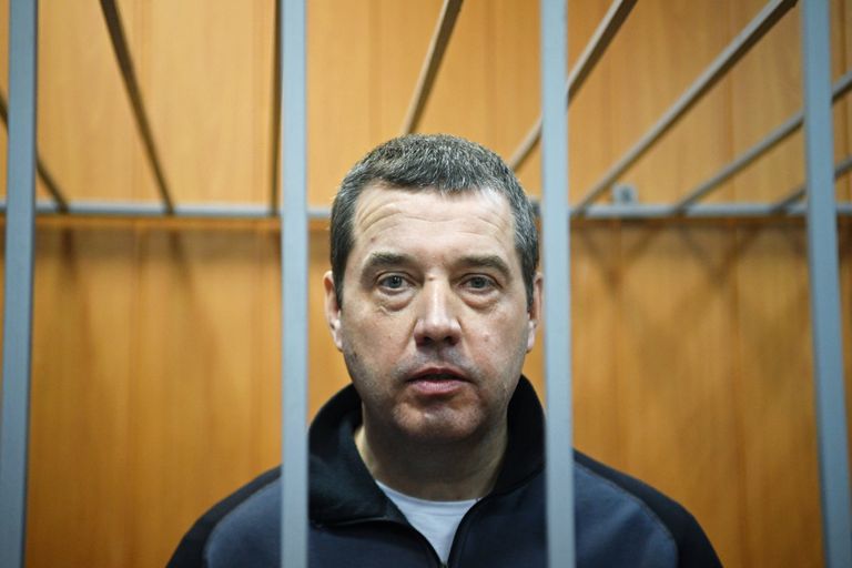 Бывший глава федерального агентства по обустройству государственной границы РФ Дмитрий Безделов в Мещанском суде города Москвы. 29 декабря 2017