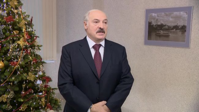 Лукашенко рассказал о своем отношении к ситуации на Украине и украинцам Лукашенко рассказал о своем отношении к ситуации на Украине и украинцам