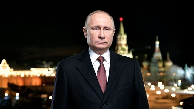 Президент России Владимир Путин во время новогоднего обращения. Архивное фото Президент России Владимир Путин во время новогоднего обращения. Архивное фото
