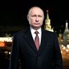 Президент России Владимир Путин во время новогоднего обращения к россиянам в канун 2018 года Президент России Владимир Путин во время новогоднего обращения к россиянам в канун 2018 года