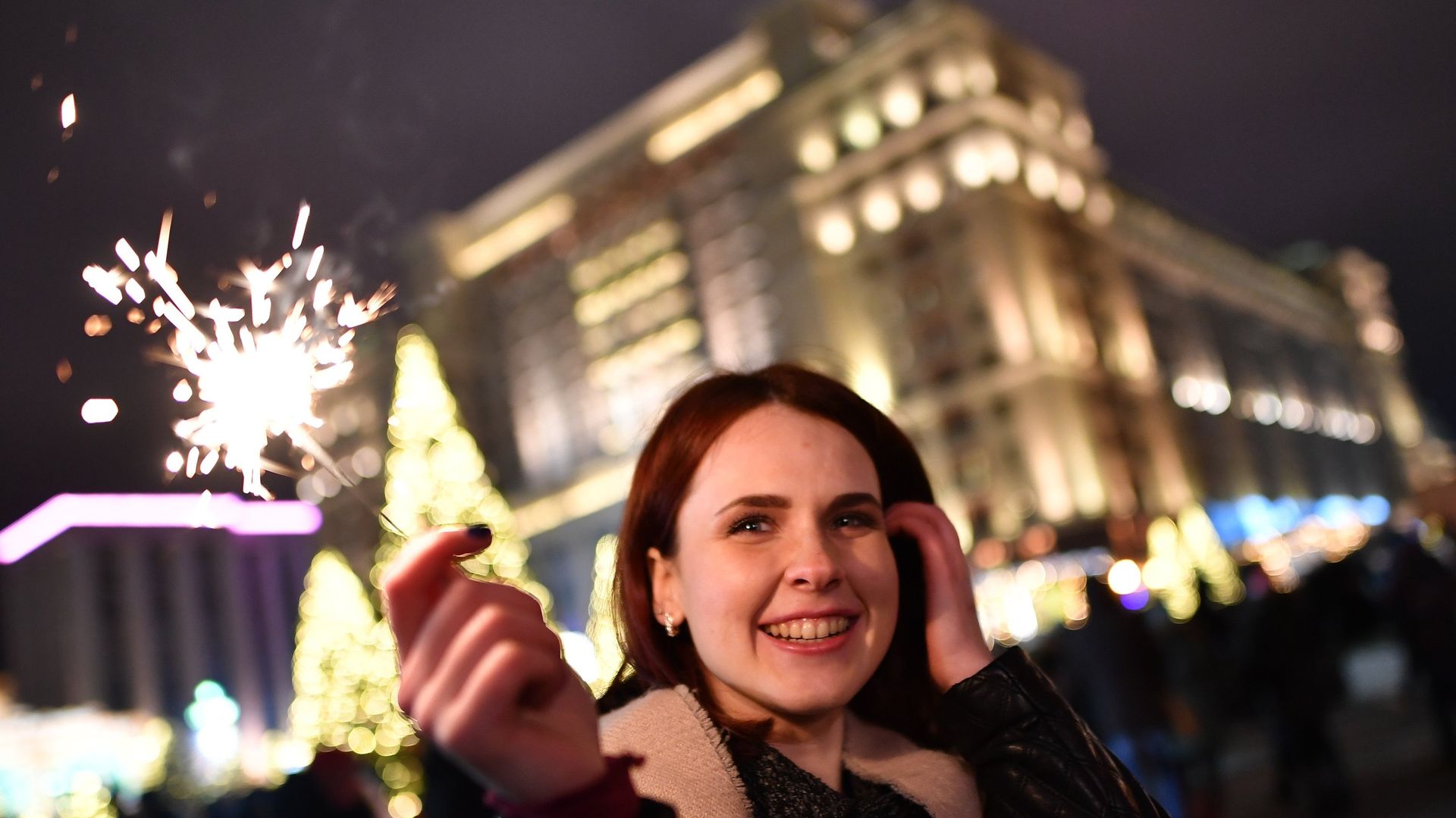 Во время празднования Нового года в Москве Во время празднования Нового года в Москве - РИА Новости, 1920, 20.12.2023