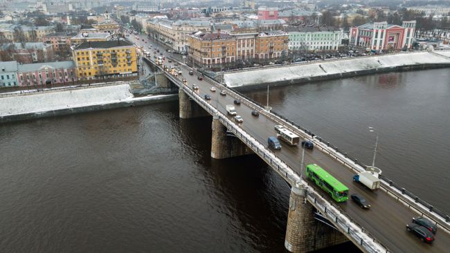 Мост через реку Волга в городе Твери Мост через реку Волга в городе Твери